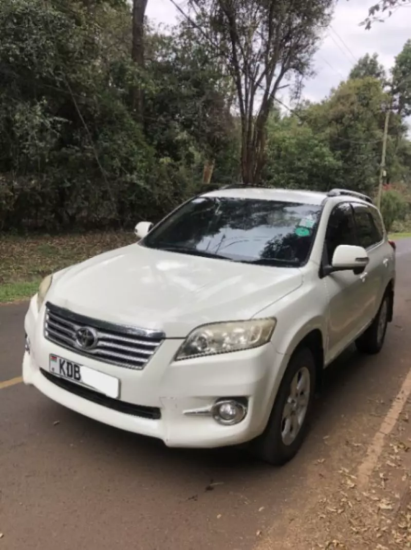 Toyota Vanguard    - 2013