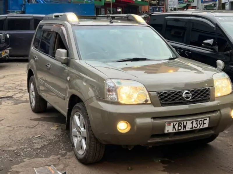 Nissan X-Trail   - 2006