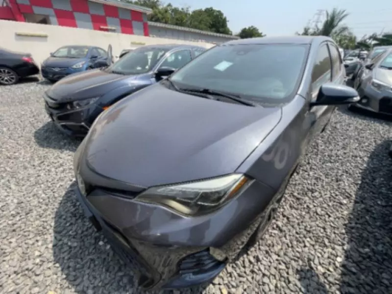 Toyota Corolla   - 2017