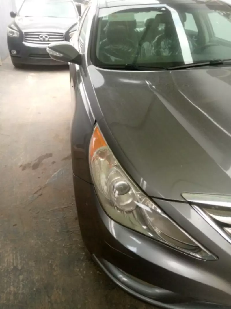 Hyundai Sonata   - 2013