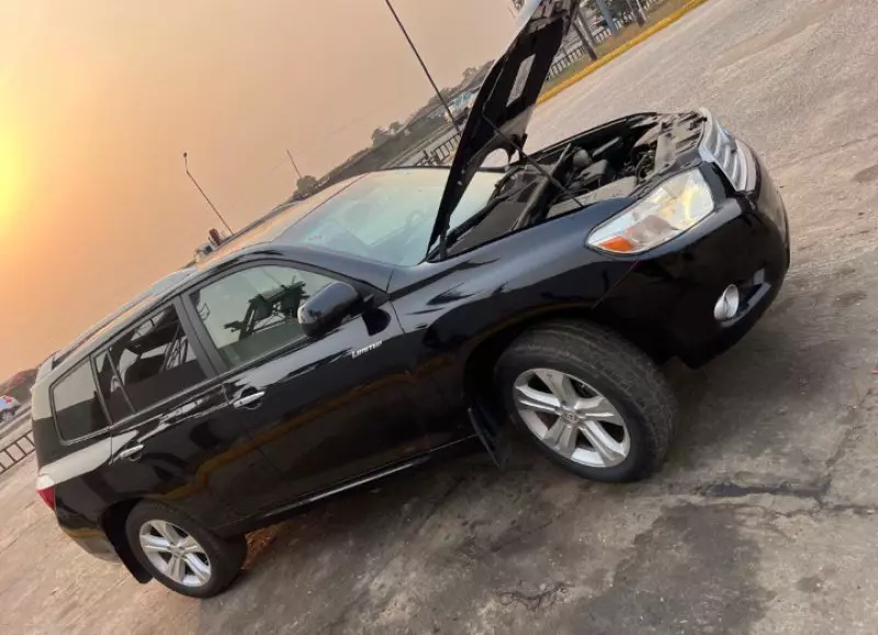 Toyota Highlander   - 2009