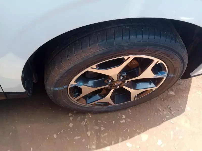 Subaru Forester   - 2015