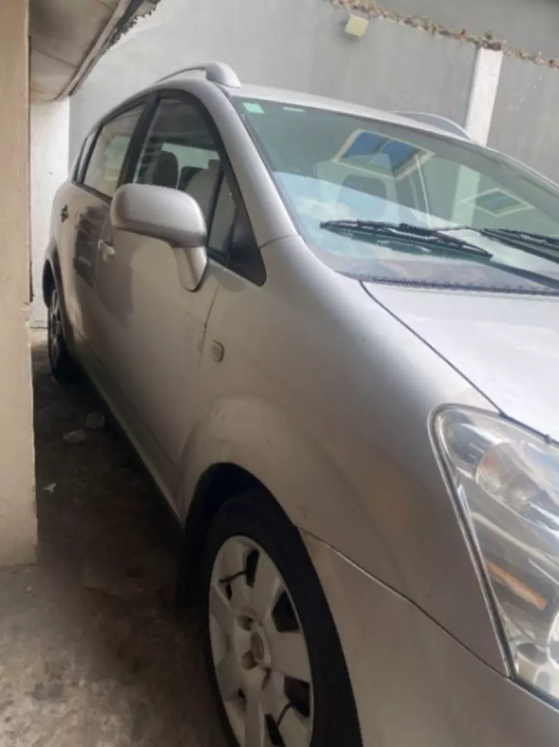 Toyota Corolla Verso - 2006