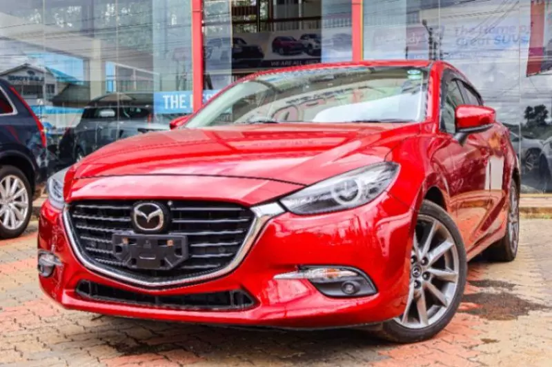 Mazda Axela    - 2018