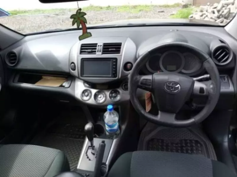 Toyota RAV4   - 2017