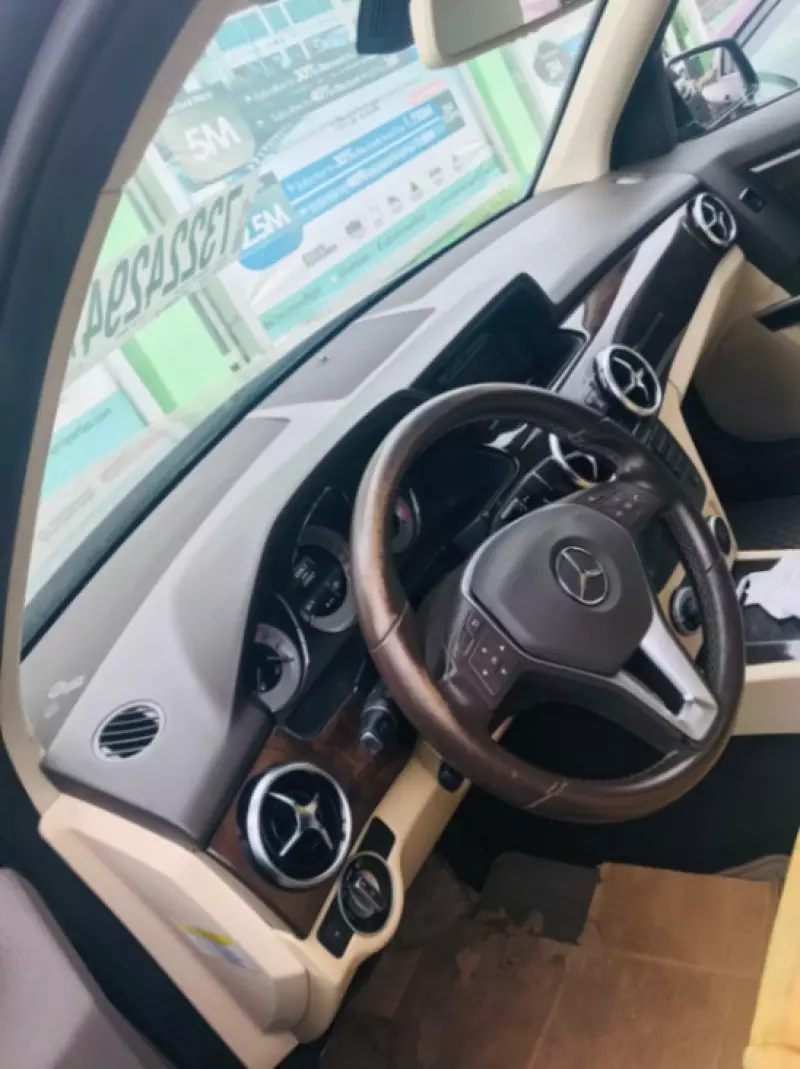 Mercedes-Benz GLK 350   - 2014