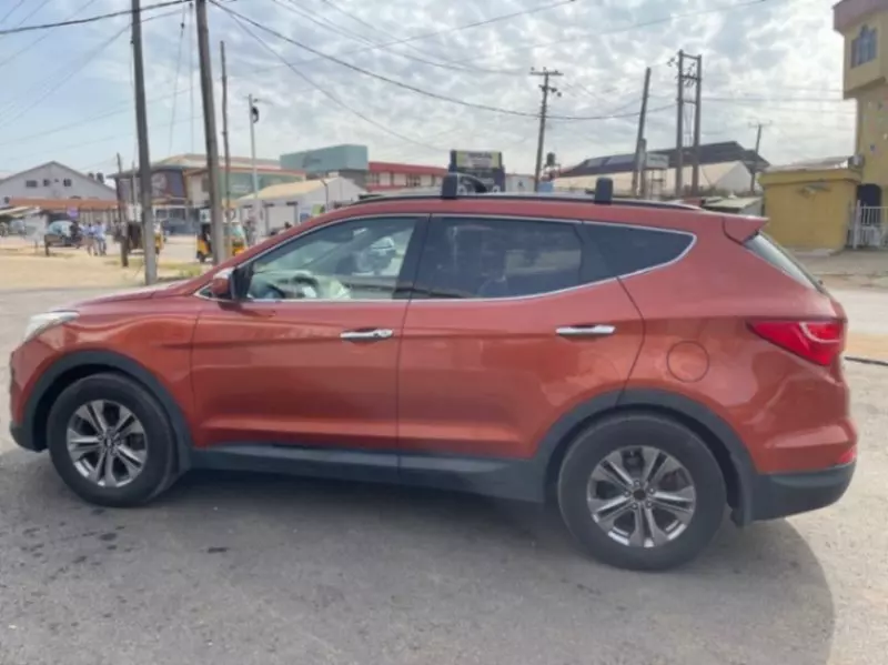 Hyundai Santa Fe Sport   - 2015