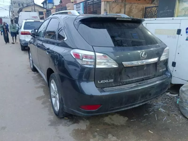 Lexus RX 350   - 2010
