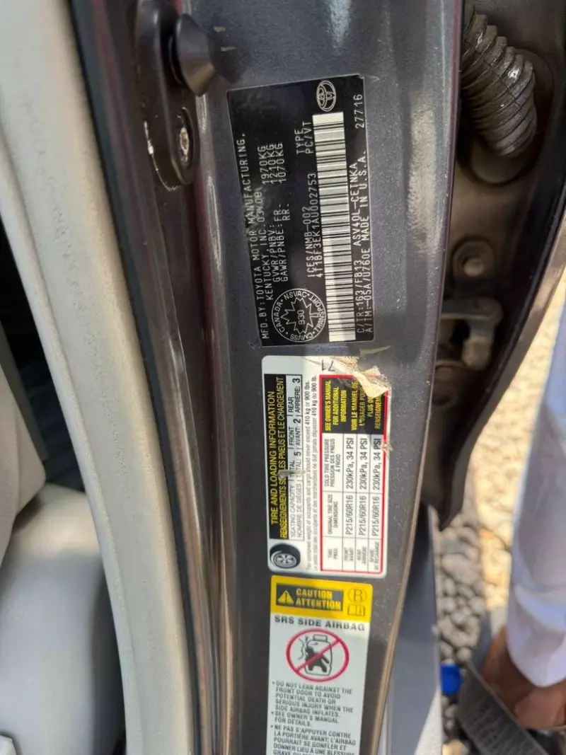 Toyota Camry   - 2009