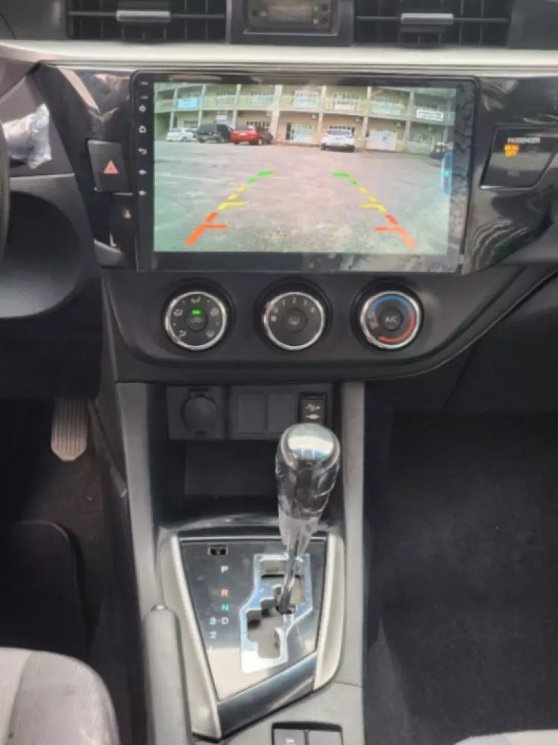 Toyota Corolla   - 2013