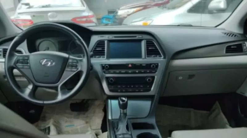 Hyundai Sonata   - 2015