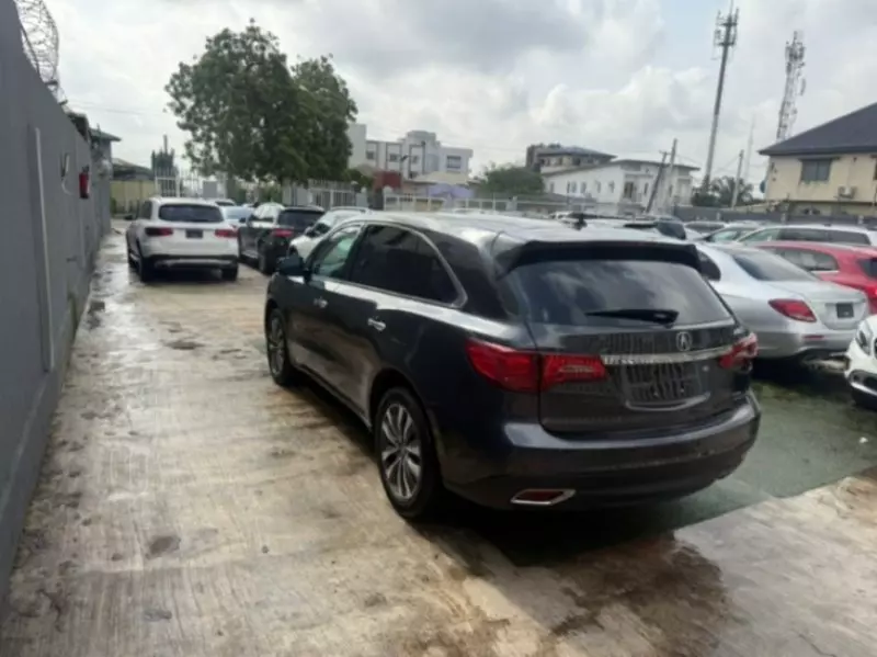 Acura MDX   - 2015