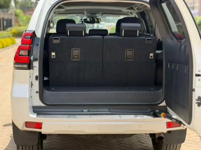 Toyota Landcruiser Prado