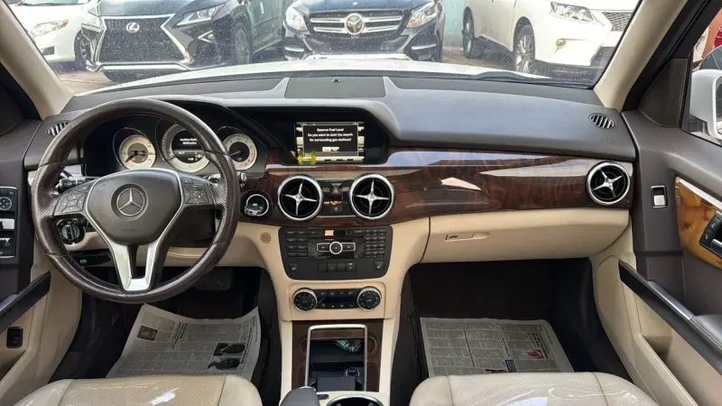 Mercedes-Benz GLK 350   - 2015