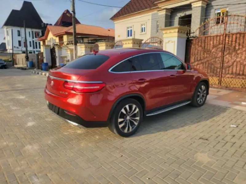 Mercedes-Benz GLE 43 AMG   - 2017