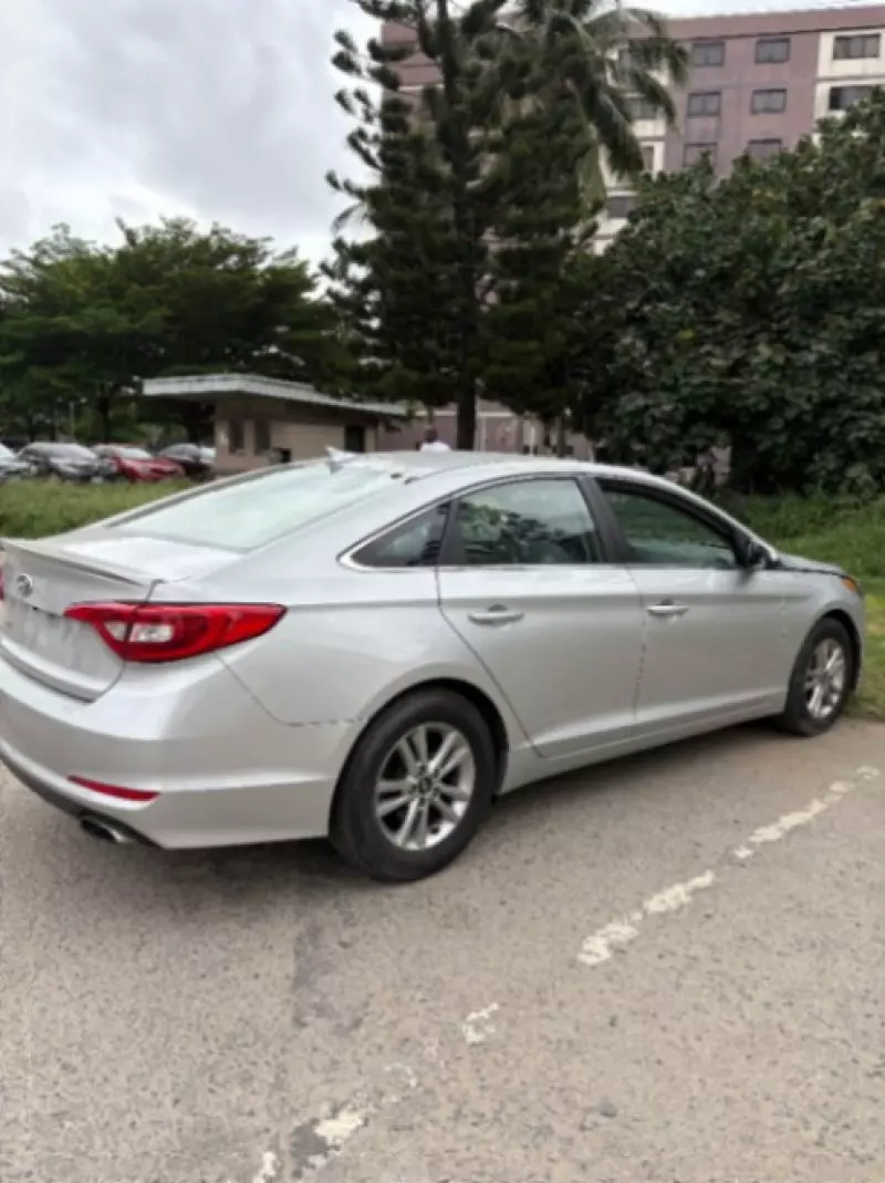 Hyundai Sonata   - 2017