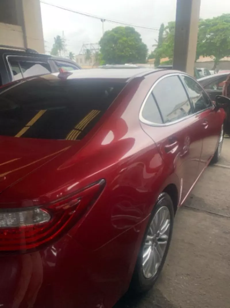Lexus ES 350   - 2013