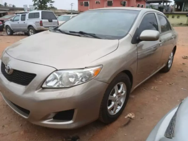 Toyota Corolla Sport   - 2010