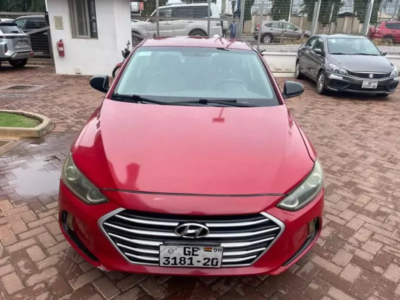 Hyundai Elantra   - 2018
