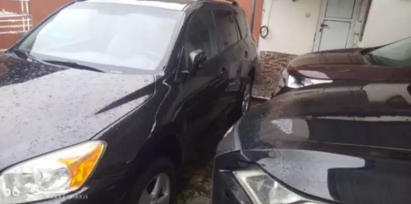 Toyota Rav4   - 2010