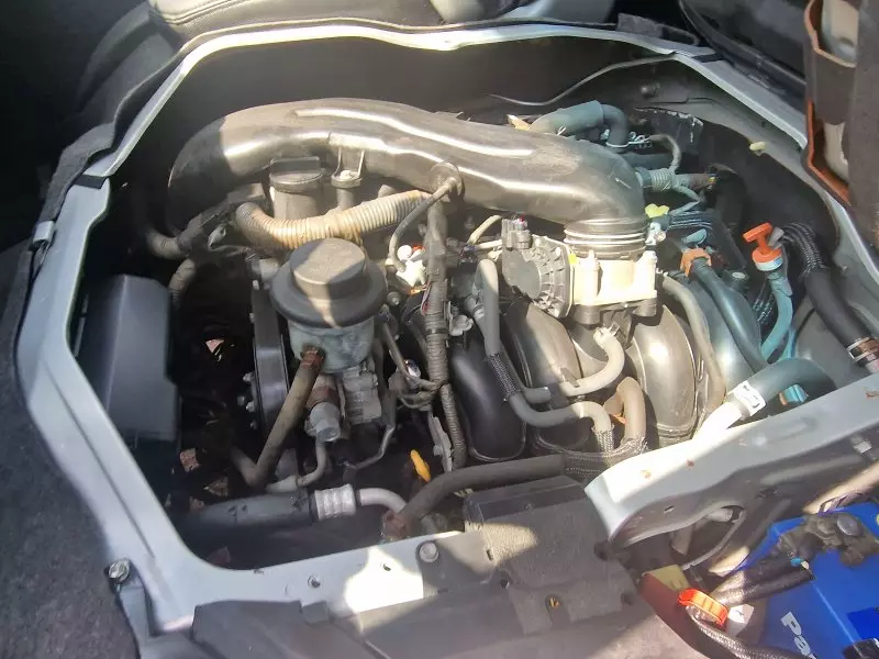 Toyota Hiace   - 2015