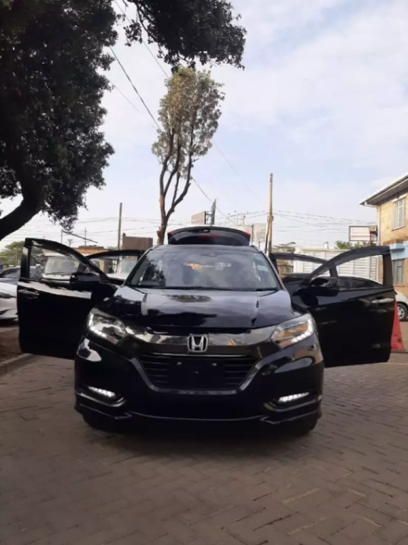 Honda Vezel    - 2018