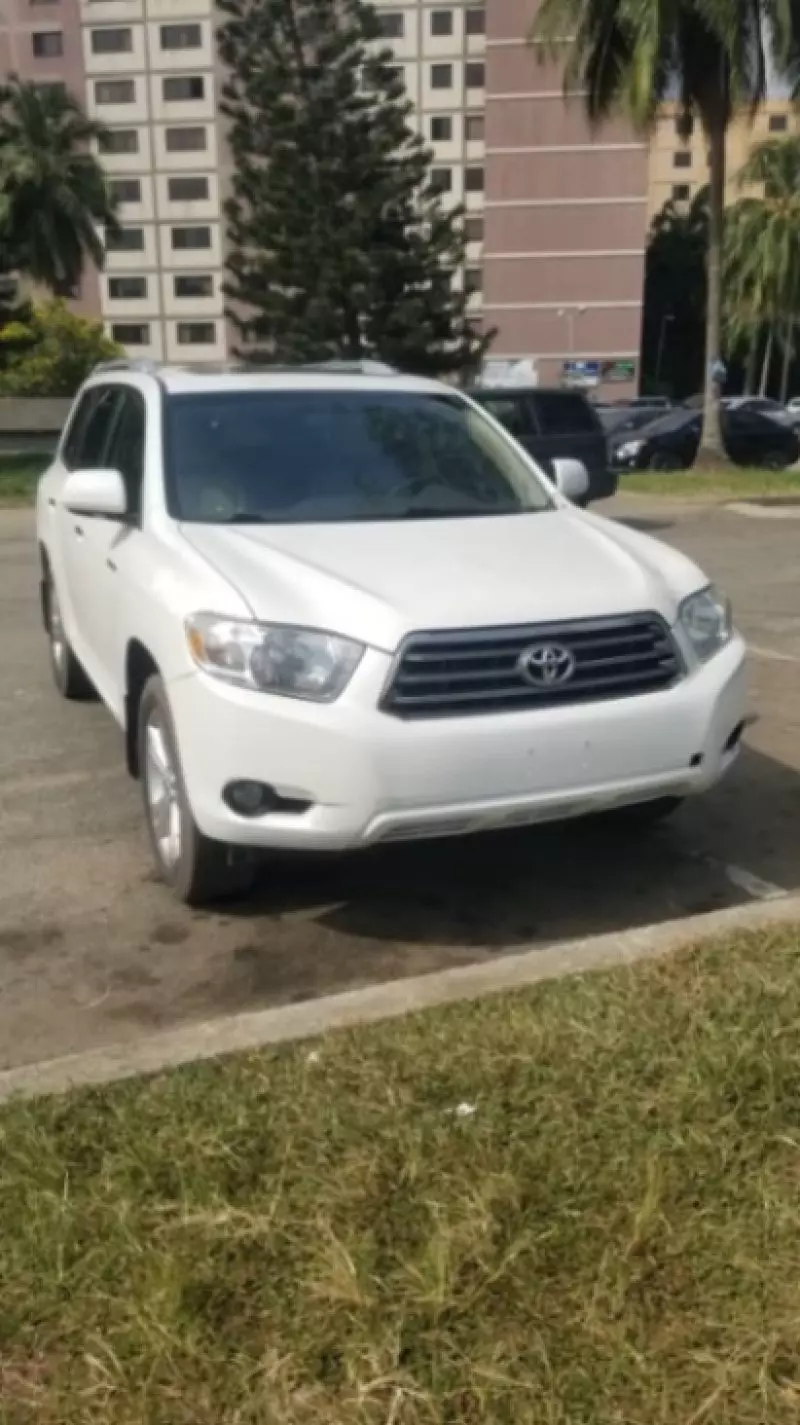 Toyota Highlander   - 2008