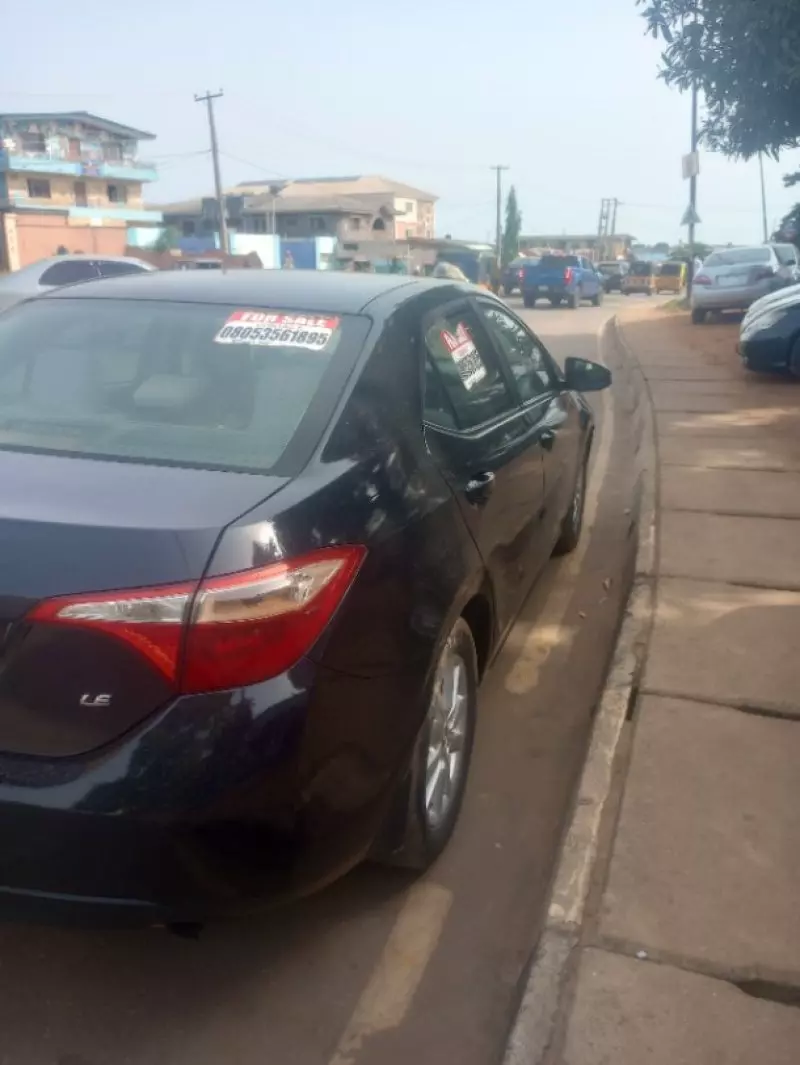Toyota Corolla   - 2015