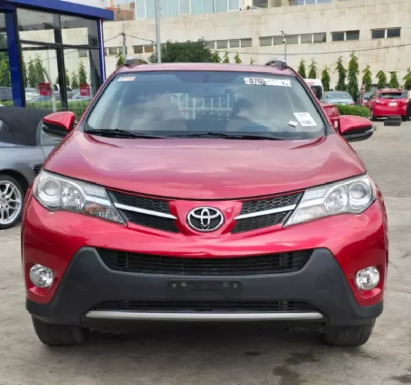 Toyota RAV 4   - 2014
