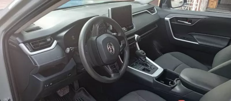 Toyota RAV 4   - 2023