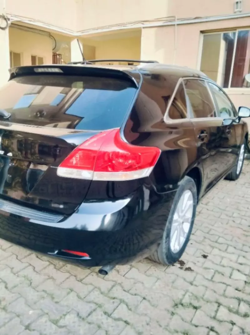 Toyota Venza   - 2010