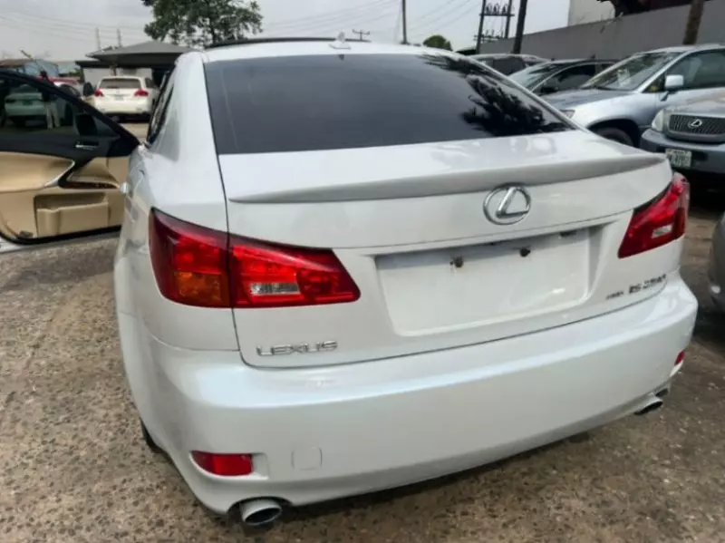 Lexus IS - 2008