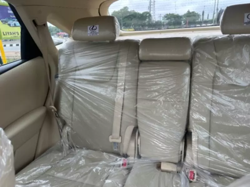 Lexus RX 350   - 2010