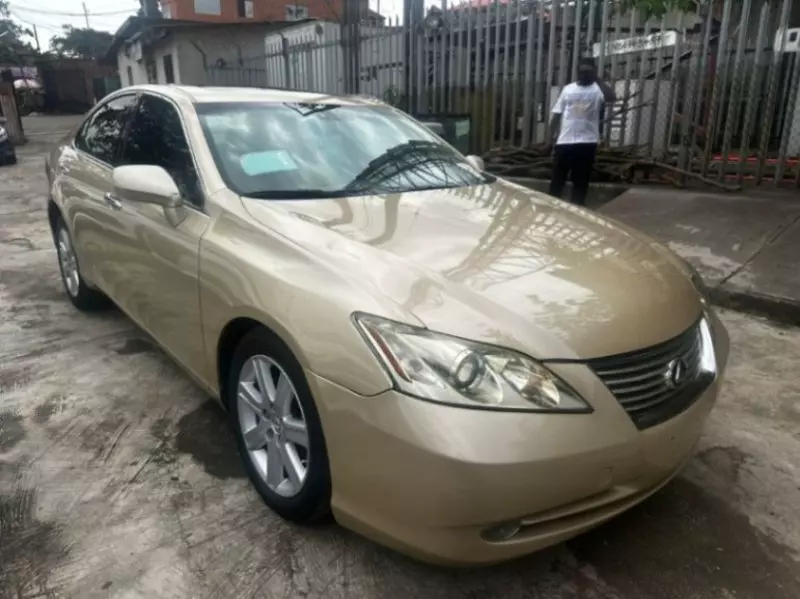 Lexus ES 350   - 2009