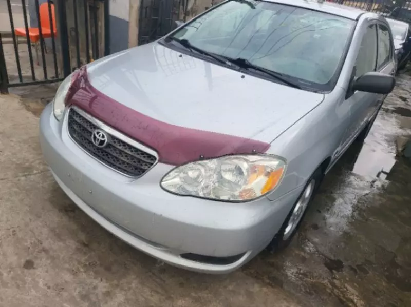 Toyota Corolla   - 2006