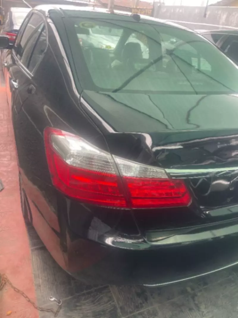 Honda Accord   - 2013