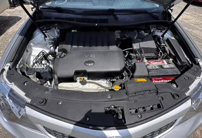 Toyota Camry   - 2013