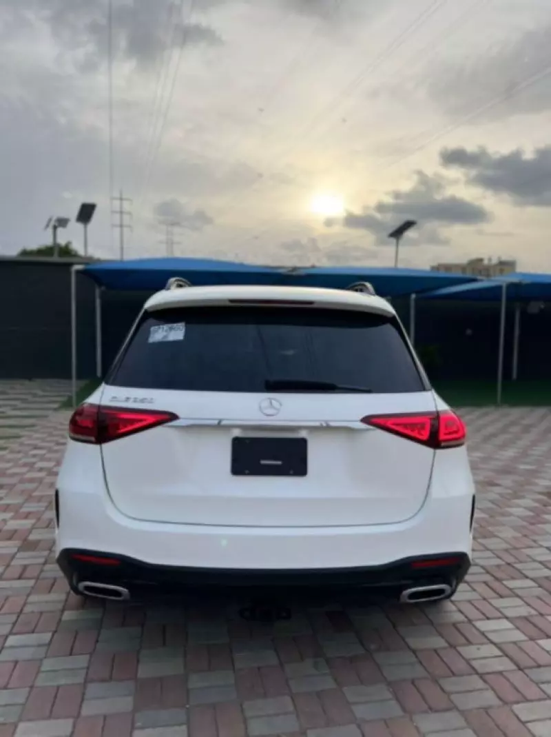 Mercedes-Benz GLE 350   - 2021