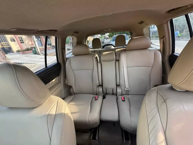 Toyota Highlander   - 2010
