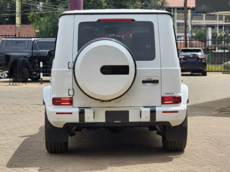 Mercedes-Benz G63 AMG   - 2022