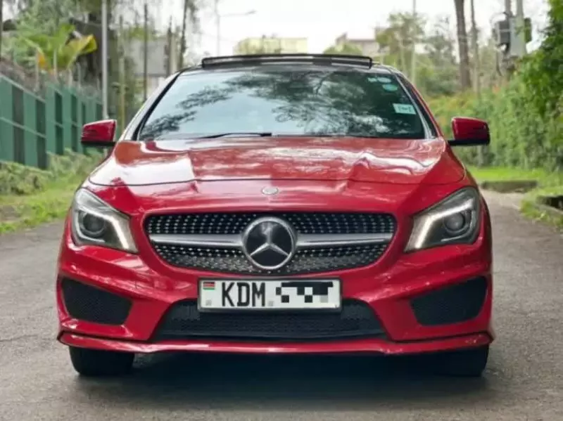 Mercedes-Benz CLA 180   - 2016