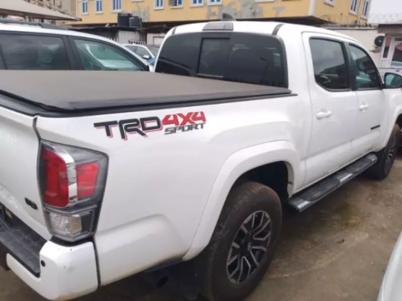 Toyota Tacoma   - 2020