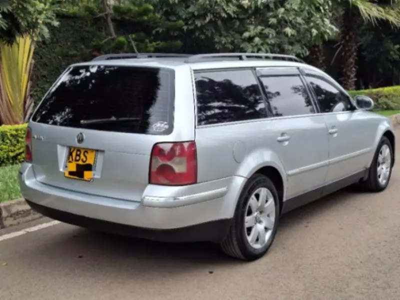 Volkswagen Passat Variant   - 2006