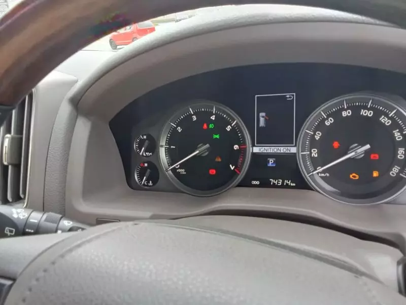Toyota Landcruiser Prado   - 2019