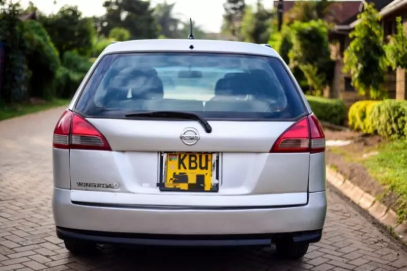 Nissan Wingroad    - 2008
