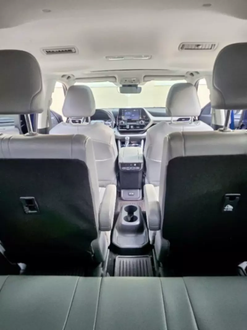 Toyota Highlander   - 2022