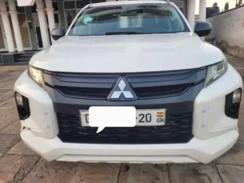 Mitsubishi L200   - 2020