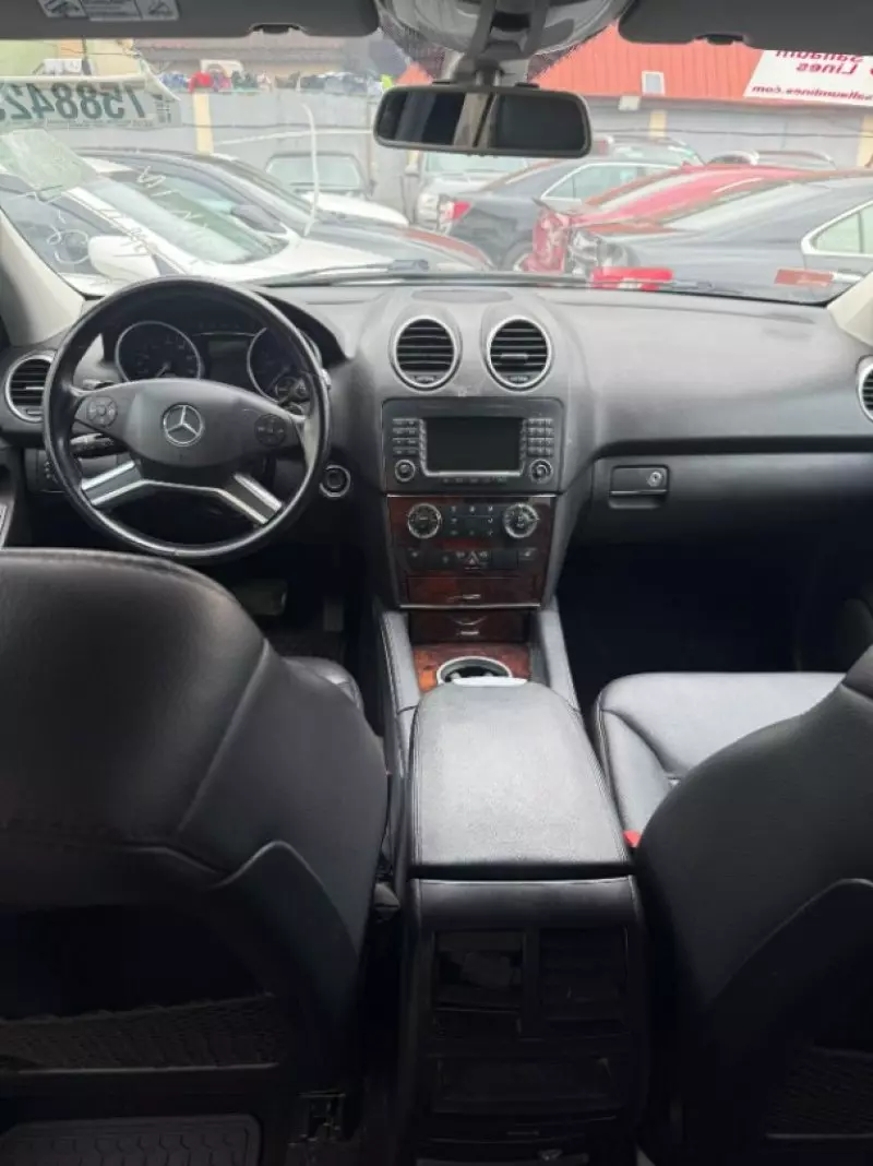 Mercedes-Benz ML 350   - 2011