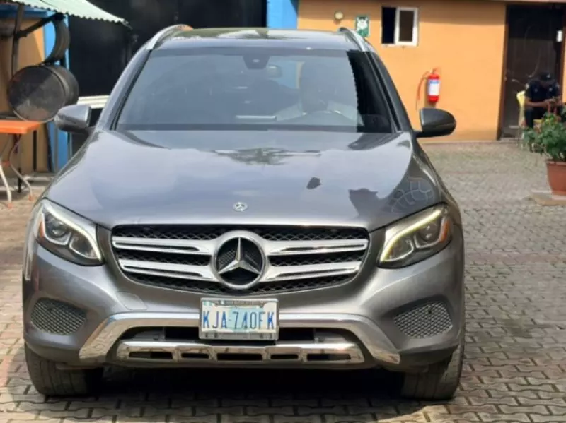 Mercedes-Benz GLC 300