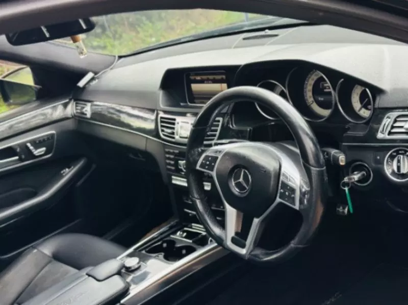 Mercedes-Benz E250   - 2013